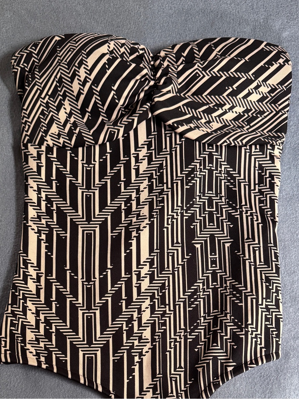 NWT Black & Cream Strapless Geometric Bodysuit